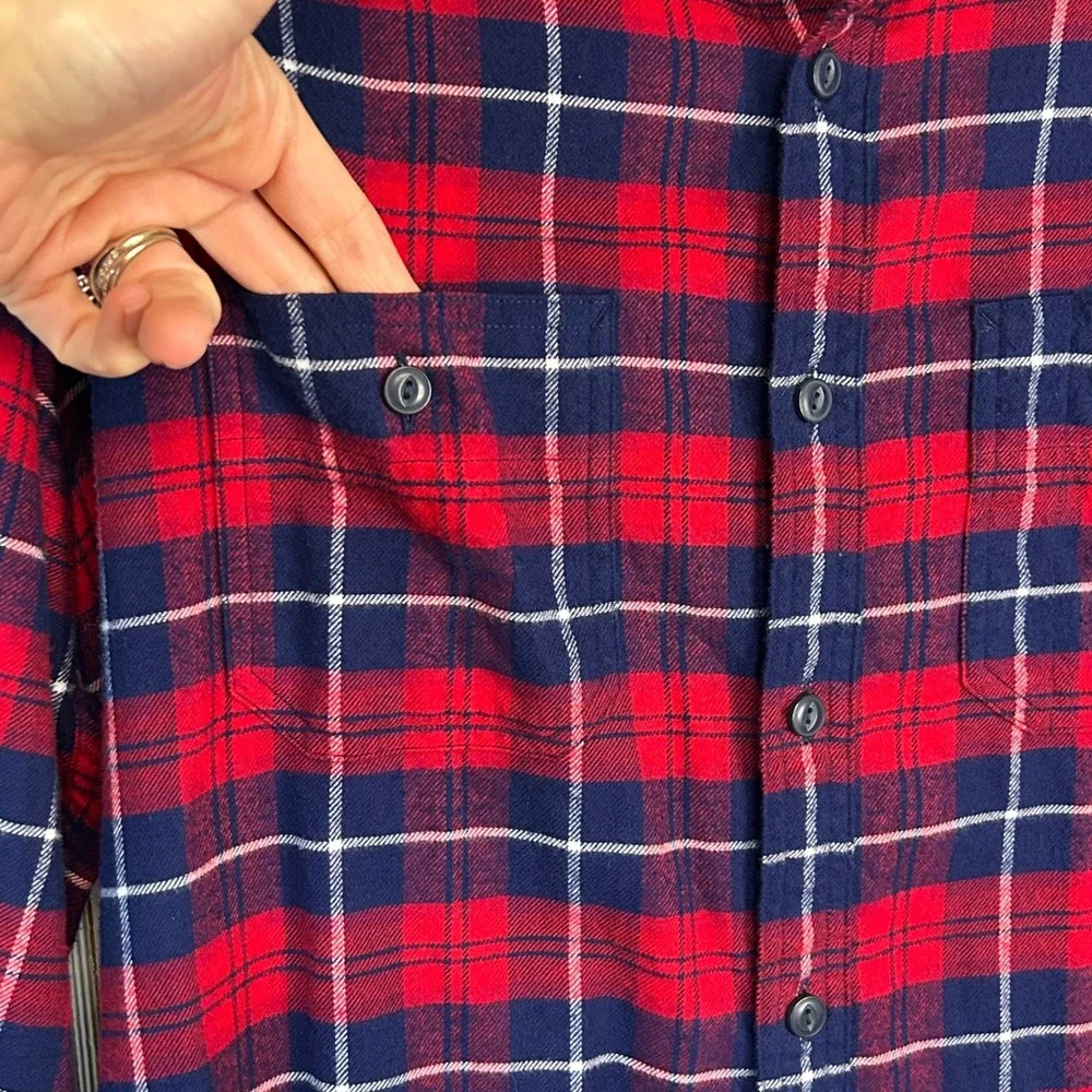 J Crew Mens Flannel Shirt Sz M Button Up Red Navy Plaid Heritage Classic Country